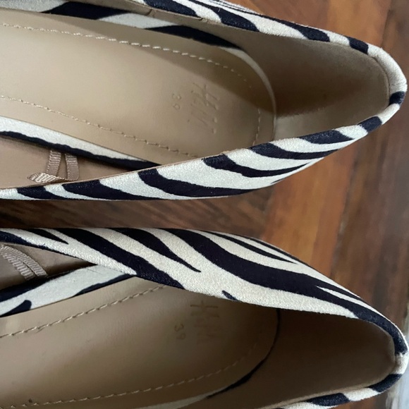 H&M Zebra Print Heels Size 8.5 - Picture 7 of 10